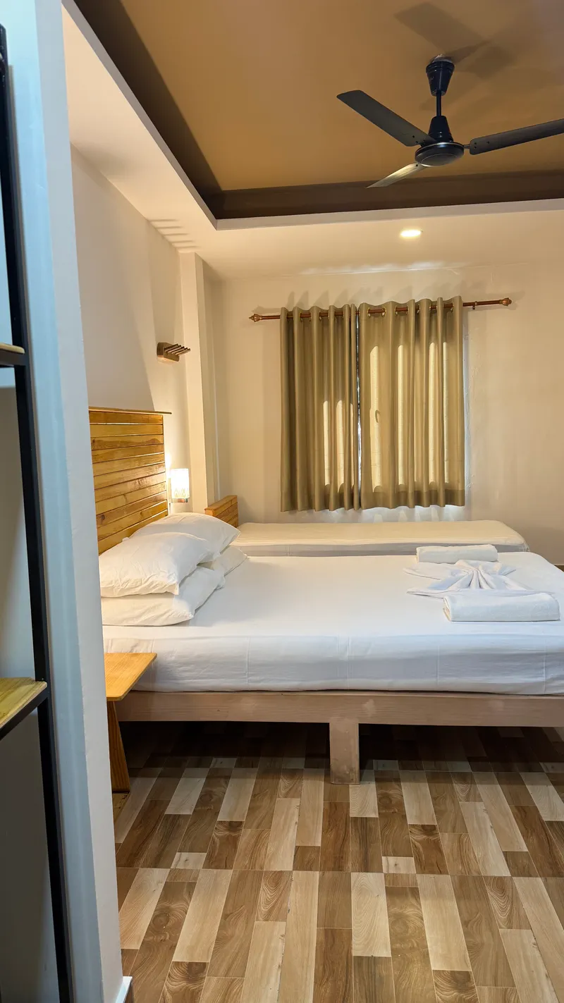 Deluxe Family Room